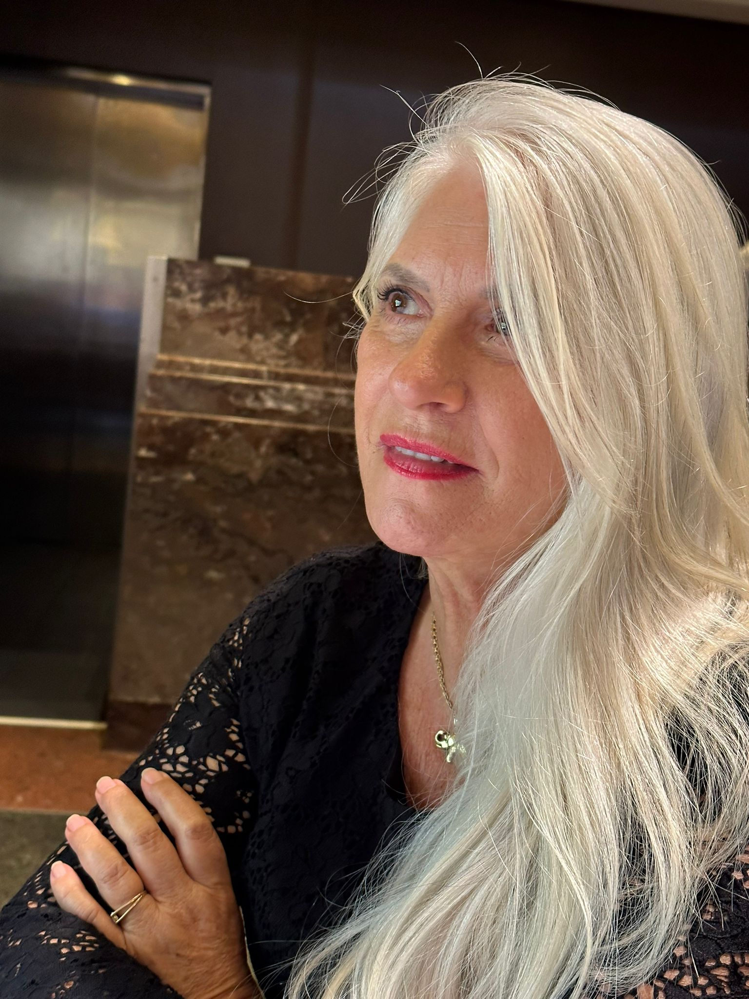 <b>Anna Argemí Catllà</b>-Dallas - Estats Units d'Amèrica<BR>Aquí Texas m'han ajudat molt a dissenyar el meu somni conservador judeocristià republicà català que s'ha transformat en americà. Els progressistes que vaig deixar a Barcelona criticant el món Occidental han aconseguit donar mala fama als valors demòcrates